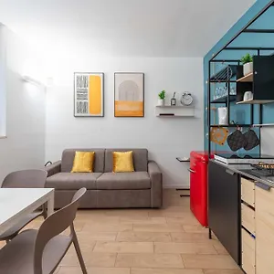Suityrhome San Pietro 99 , Roma Italia